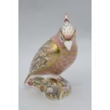 A BOXED LIMITED EDITION ROYAL CROWN DERBY PAPERWEIGHT, 'Cockatoo' No.159/2500 (certificate)