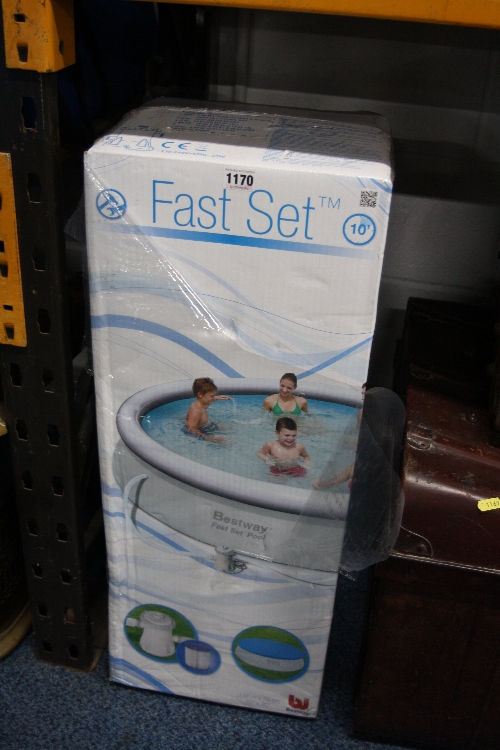 A BESTWAY BOXED FAST SET 10' SWIMMING POOL