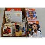 A LARGE COLLECTION OF MANCHESTER UNITED F.C. EPHEMERA, featuring various Membership items, 'Inside