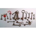 A collection of keys, mostly 18th and 19th century, the largest 13.5cm (a lot)