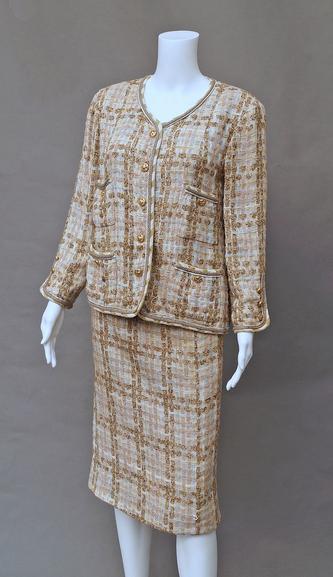 Chanel Boutique: a wool boucle skirt and jacket suit, in taupe, natural and duck-egg blue, - Image 2 of 2