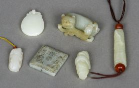 A collection of small jade items Including: pendants,