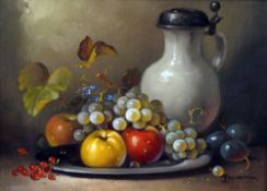 A. MUNDING (20th century) Still Life of Fruit Oil on canvas Signed 39.5 x 29.