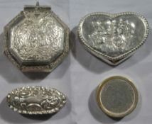 A quantity of small silver and other boxes