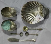 A silver butter shell and two plated salts