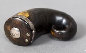 A 19th century horn snuff mull Of typical form. 9.5 cm long.