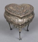 A Victorian silver trinket box, hallmarked London 1897,