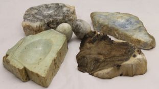 A small quantity of mineral specimens