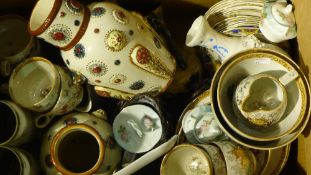 A box of miscellaneous china