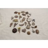 A mixed selection of assorted costume jewellery, mainly brooches, to include paste, rhinestone,