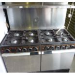 Commercial gas double Gemini oven with four ring hob with stainless steel splash back and grill