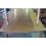 Draw leaf table on square tapering supports
