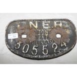 Cast metal wagon plate marked LNER 21 tons 1947 Darlington 305524