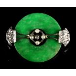 A Chinese apple green jadeite bi disc diamond & pearl brooch, 1.3ins. (3.3cms.) wide (see