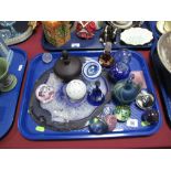 Agate Plaque, Caithness paperweight, and other paperweights, etc:- One tray