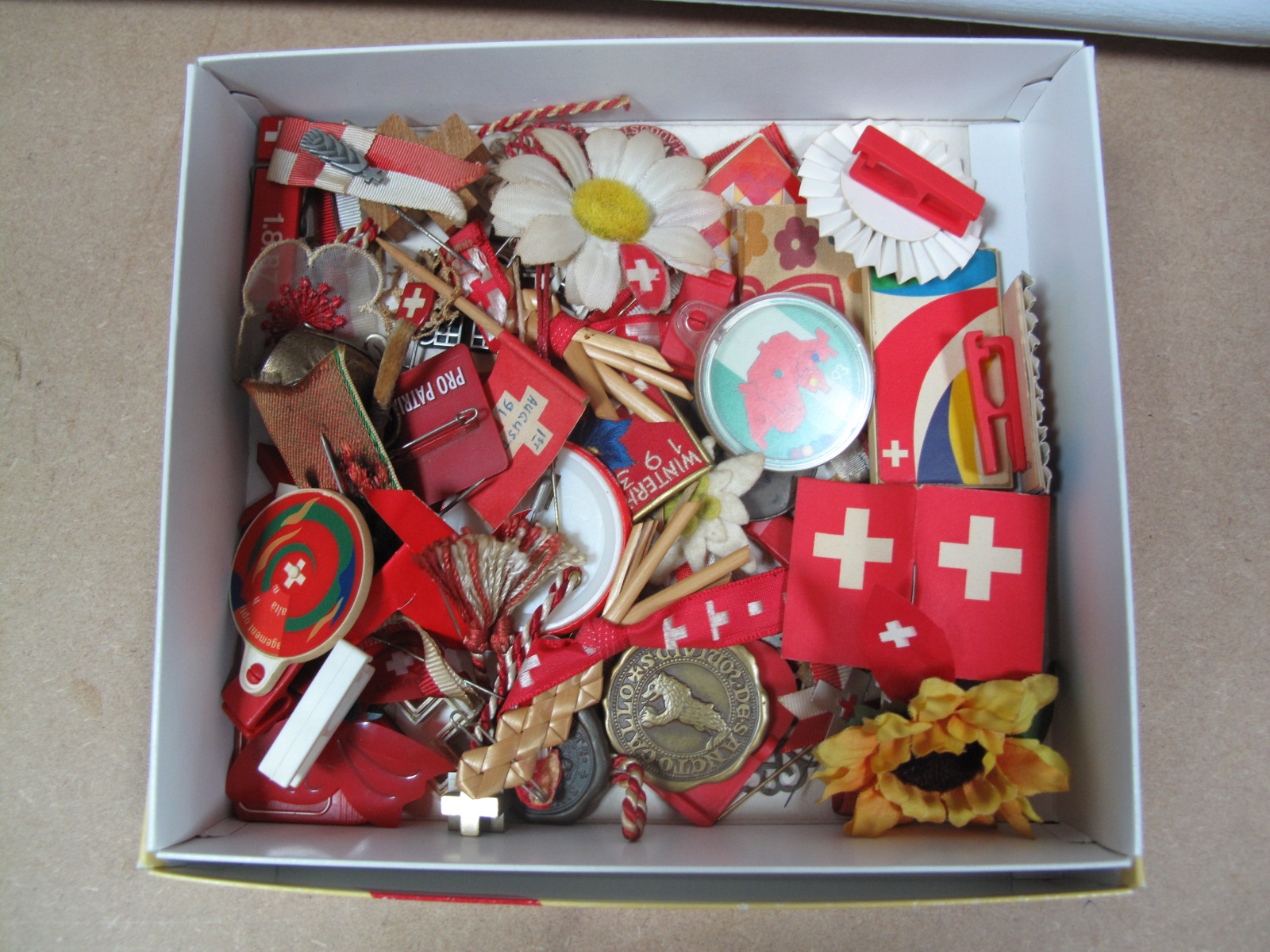 Bundesjeier Badges, a small box of Bundesjeier charity (Pro Patria) badges, together with related