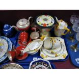 Aynsley Art Deco Coffee Service, of fifteen pieces with gilt and cream crackeleure and red ground.