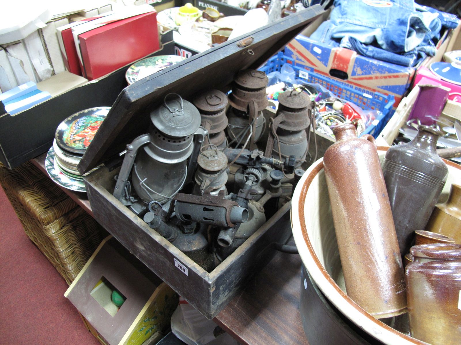 Five Hurricane Lamps, three blow lamps in box.