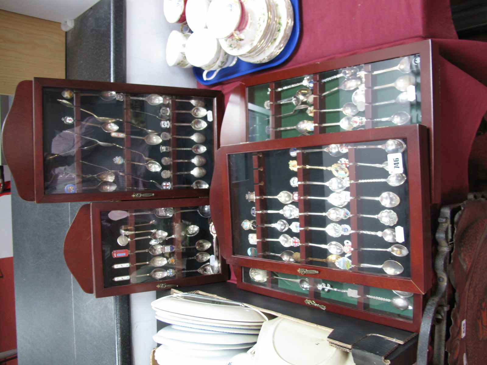 A Collection of Over One Hundred Electroplated and Stainless Steel Souvenir Teaspoons, all contained