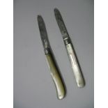 Two Hallmarked Silver Bladed Folding Fruit Knives, each with plain scales. (2)