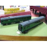 An Exley "O" Gauge Southern Two Car EMU. Three rail motor unit and dummy car. Finished in Southern