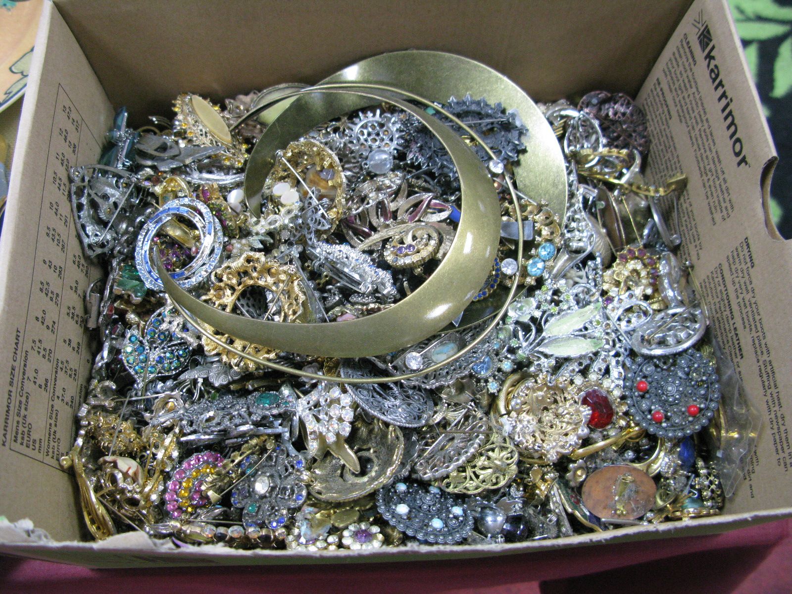 A Large Quantity of Ladies Costume Brooches etc:- One Box