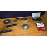 A mixed lot of silver items, comprising of silver spoon and push in case,