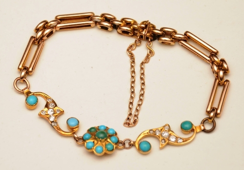 An Edwardian 15ct gold turquoise and diamond bracelet,