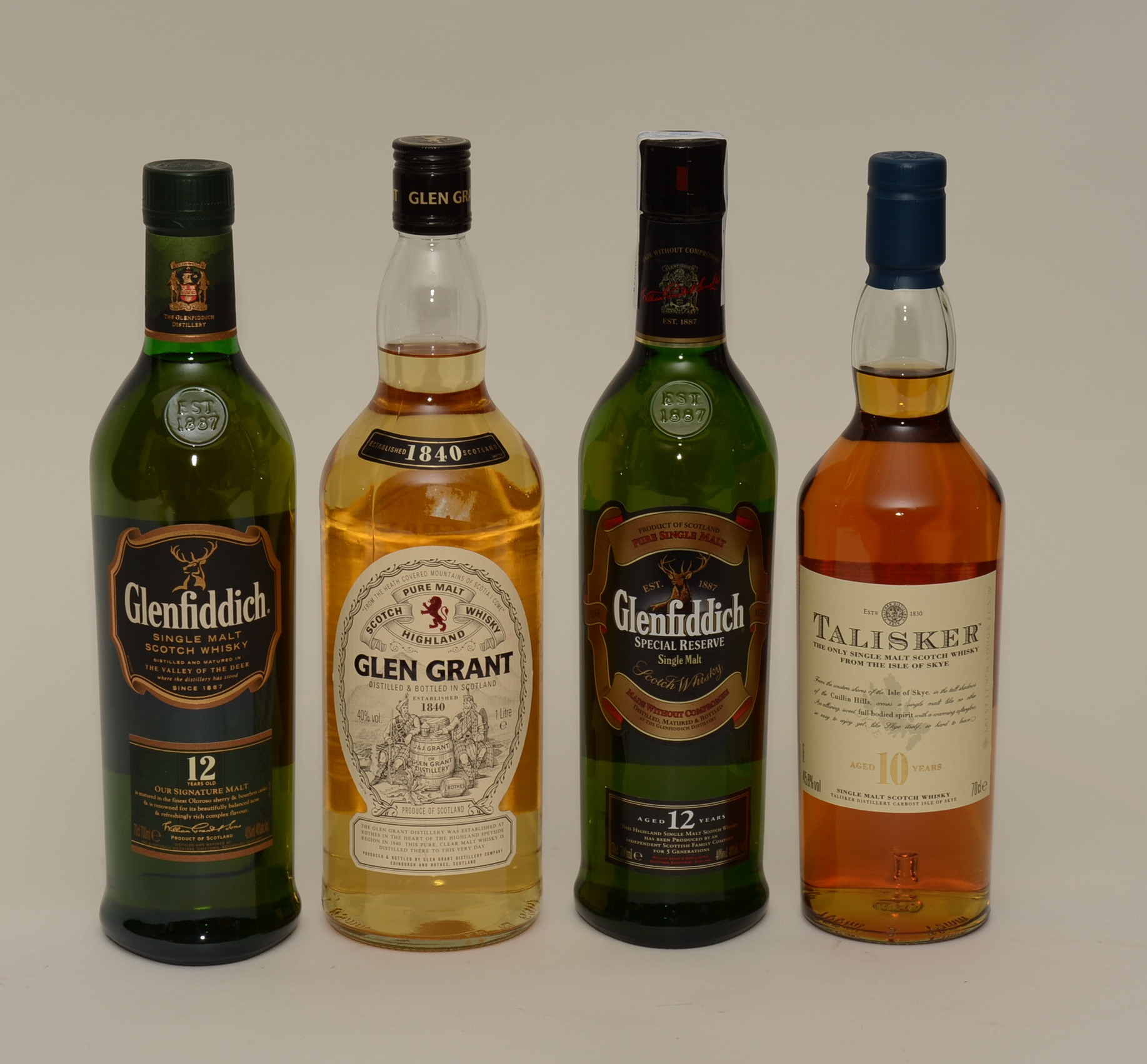 A Glen Grant Pure malt Highland scotch whisky, 40% vol, 1 litre,