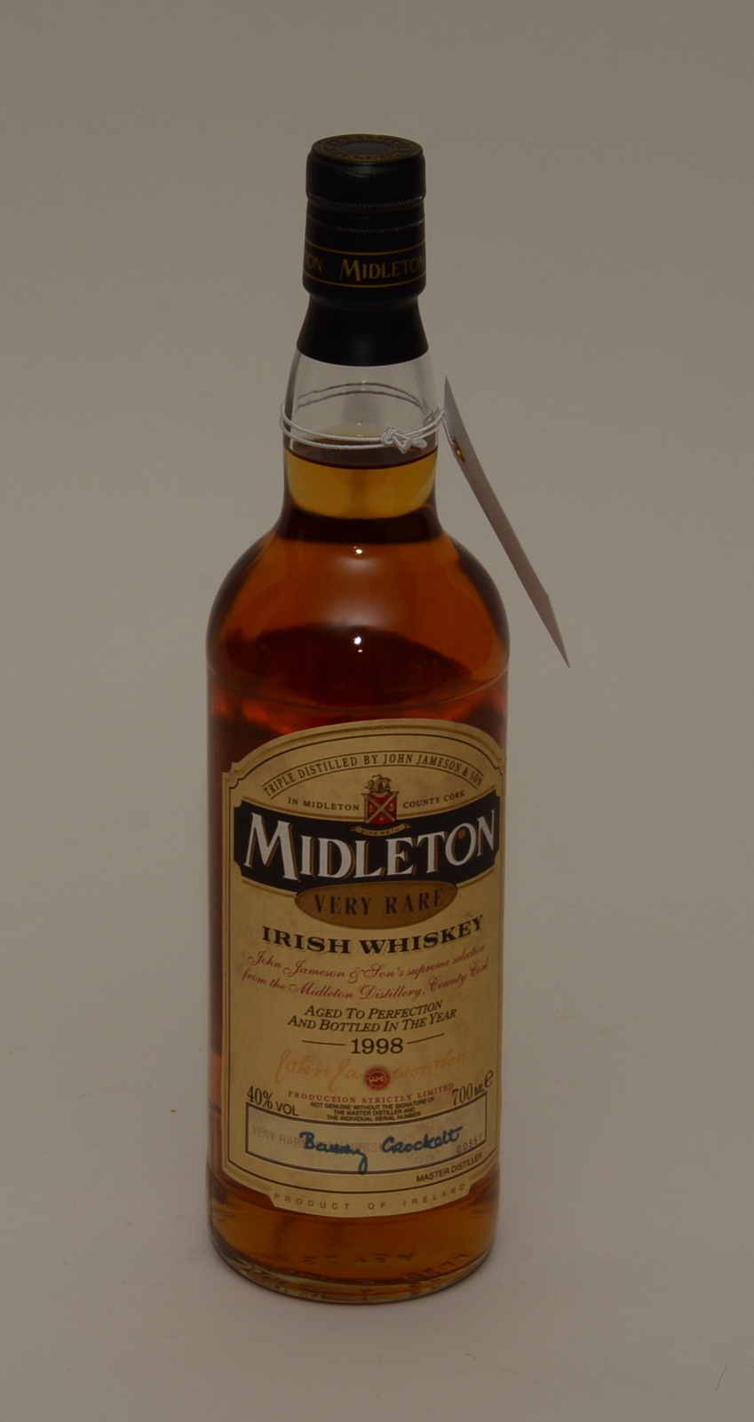 A Middleton 1998 very rare Irish whiskey, bottle no 00551, 40% vol, 700ml,
