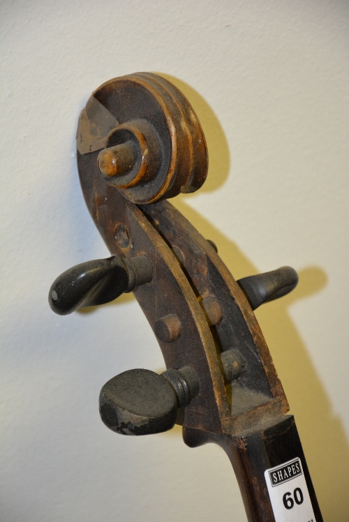 An antique cello, damage to the scroll (a/f), - Image 4 of 4