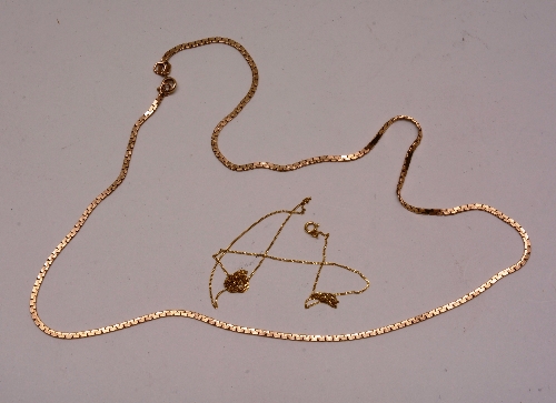 A 9ct gold fine brick link necklace, stamped 375 to clasp, 46cm long (unfastened), 5.