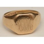 A 9ct gold gents signet ring, monogrammed 'WNM', stamped 375 to underside, 9.