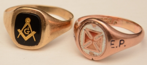 A 9ct gold Masonic signet ring,