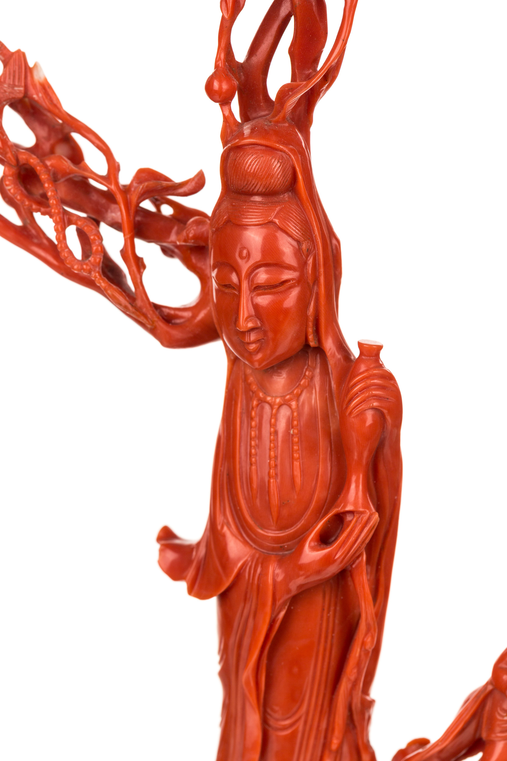 A CHINESE CARVED RED CORAL FIGURE OF A GUANYIN POURING HEALING WATER - Image 3 of 6