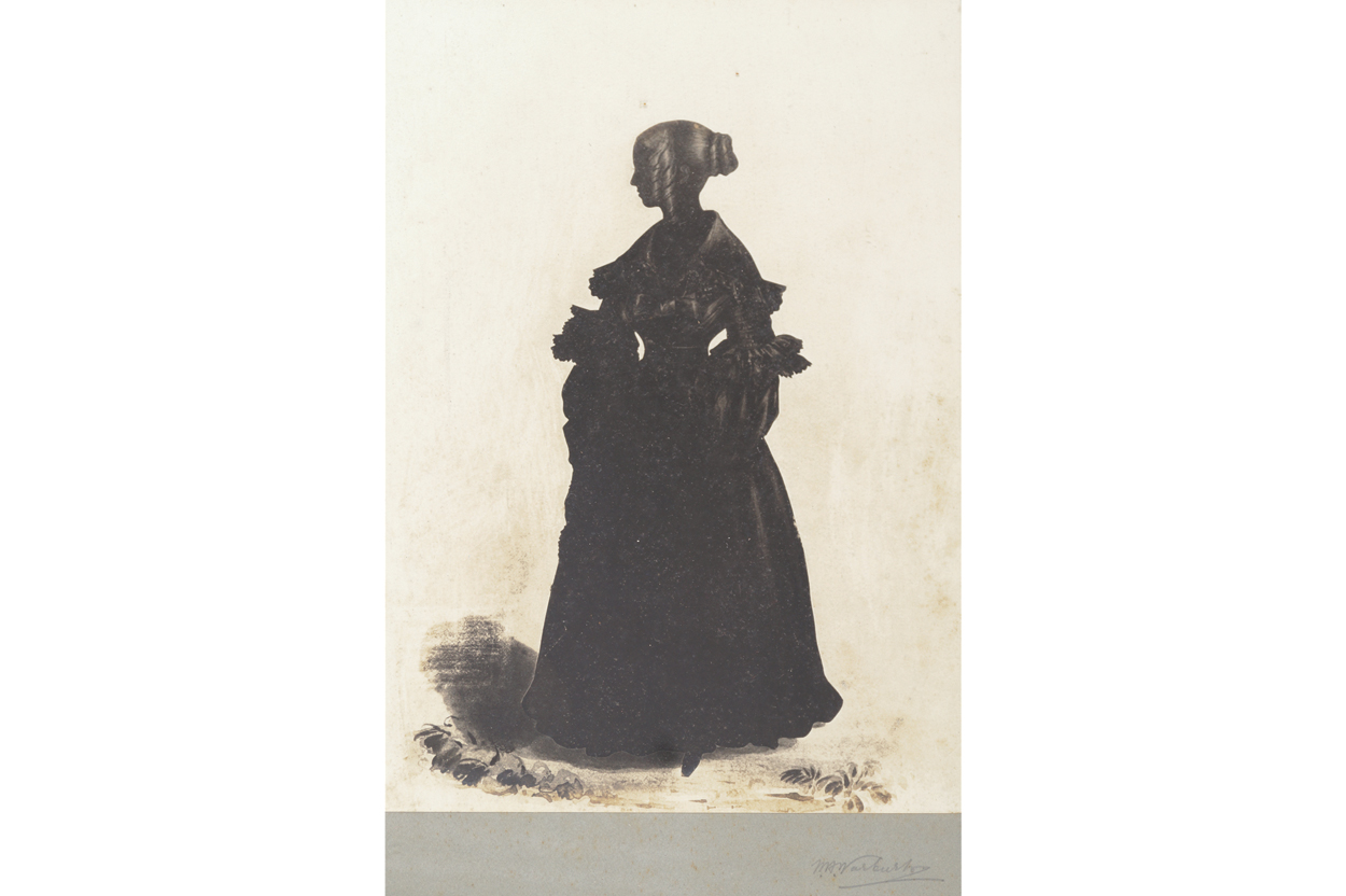 Pair of Regency silhouettes Wife of Matthew Foot and mother of Frederick D’Olier Matthew Foot father - Image 2 of 5