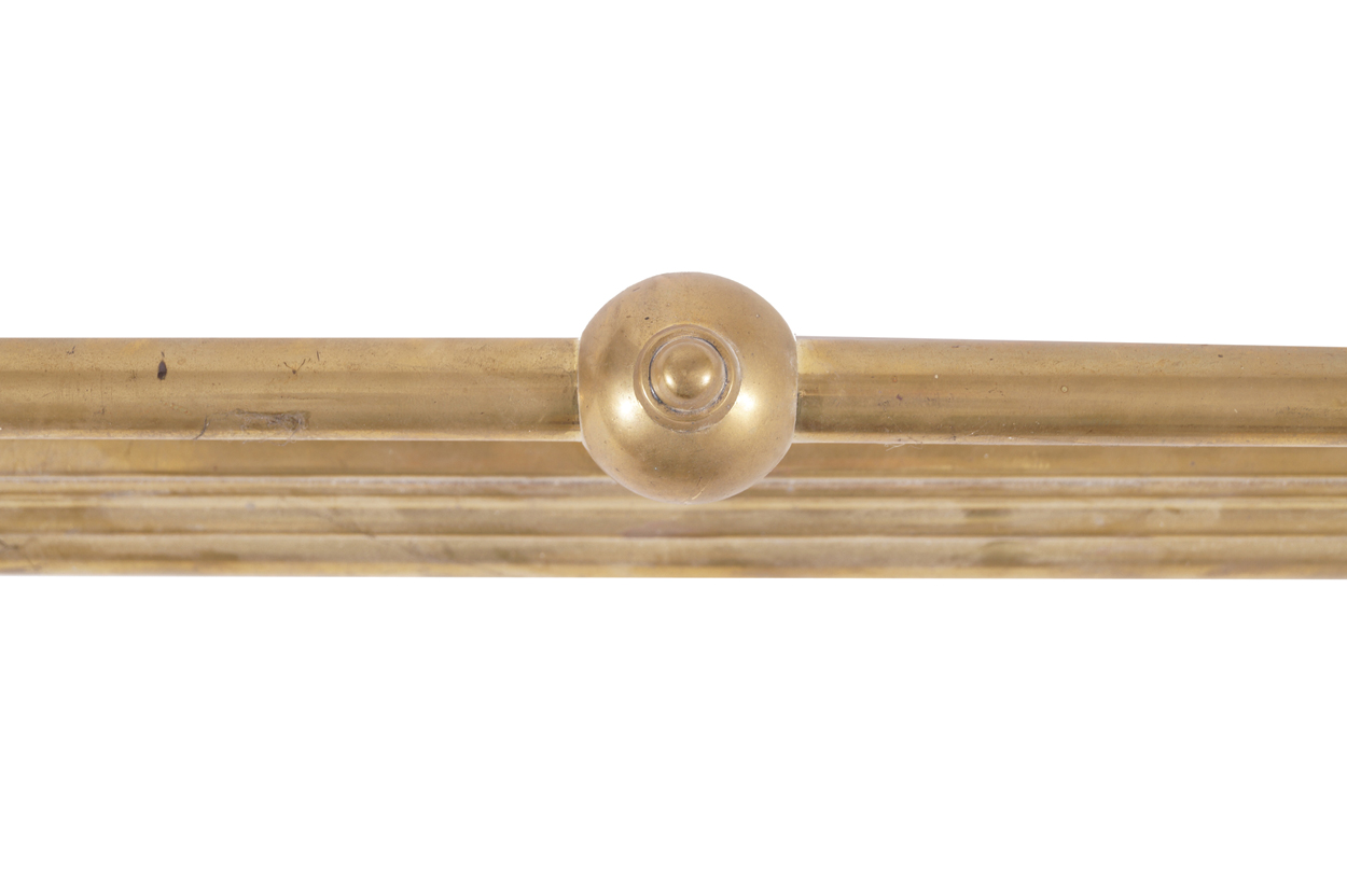 Edwardian brass kerb  140 cm. wide; 35 cm. deepWorldwide shipping available. All queries must be - Image 3 of 5