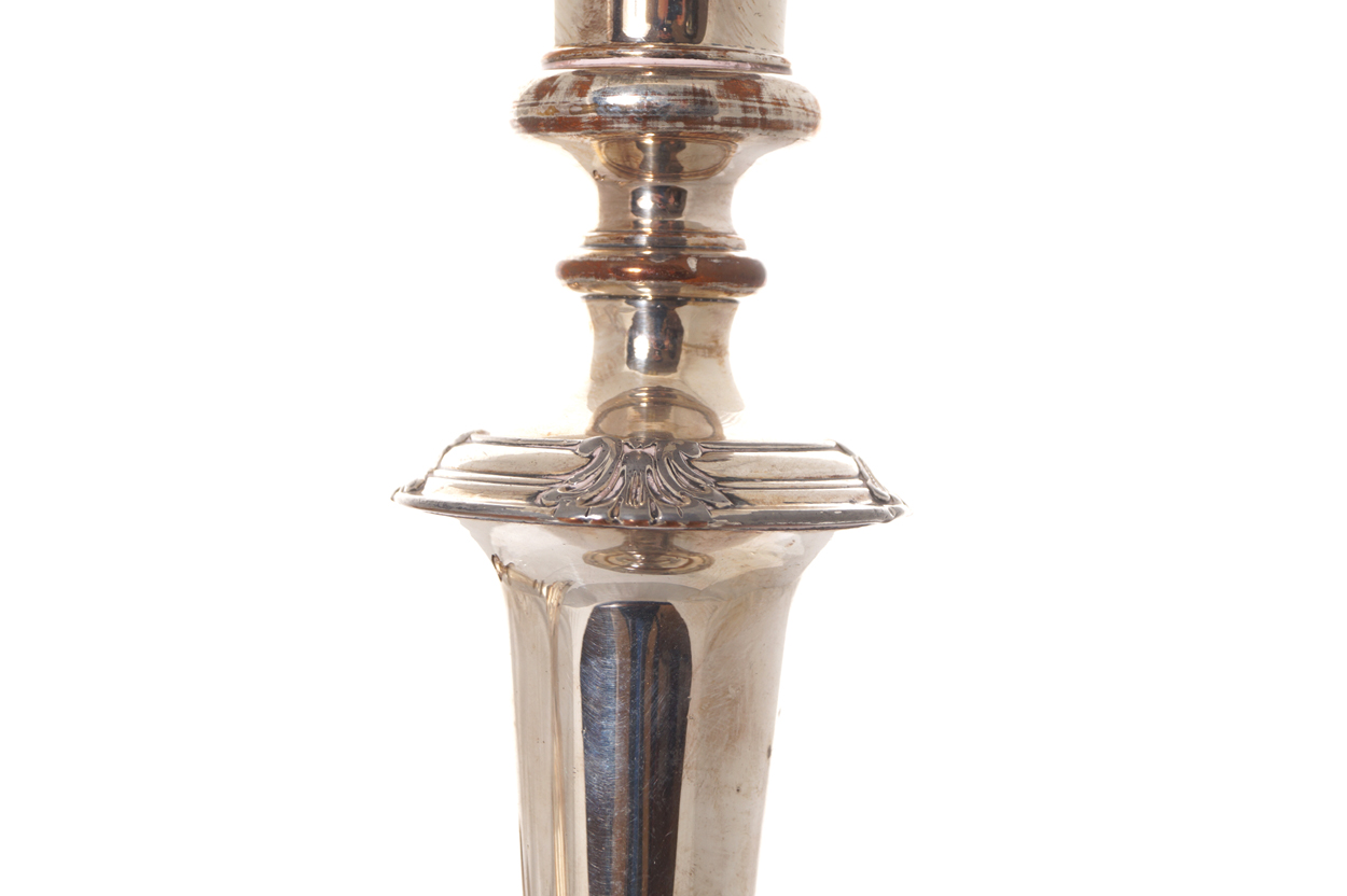 Pair heavy antique Sheffield plated candlestick  28 cm. high; 14 cm. diameterWorldwide shipping - Image 3 of 5