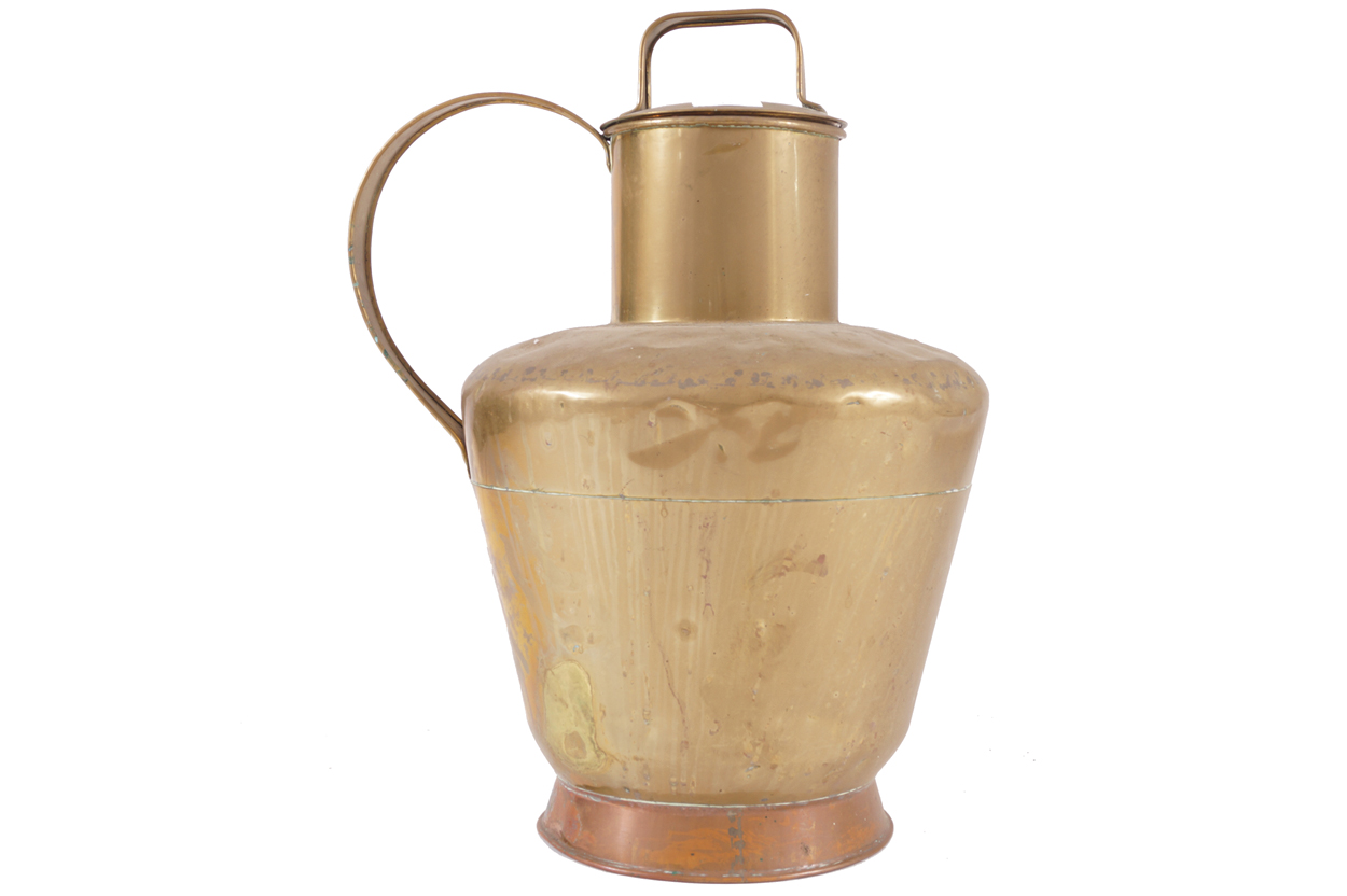 Largo brass and copper ewer  60 cm. high; 50 cm. wideWorldwide shipping available. All queries