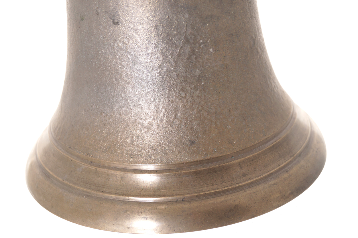 Large bronze bell with turned wooden handle  27 cm. highWorldwide shipping available. All queries - Image 4 of 4