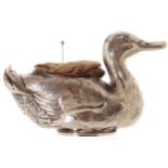 SILVER PIN CUSHION in the form of a duck, Birmingham 1907 Worldwide shipping available. Contact