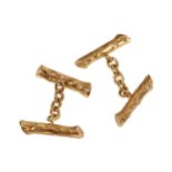 PAIR OF 18 CT. GOLD FAUX BOIS CUFF LINKS Worldwide shipping available. Contact shipping@sheppards.ie