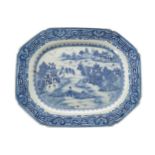 CHINESE EIGHTEENTH-CENTURY NANKIN BLUE AND WHITE PLATTER 30 x 37 cm. Worldwide shipping available.