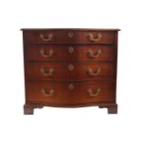 EIGHTEENTH-CENTURY PERIOD MAHOGANY SERPENTINE FRONT BACHELOR’S CHEST, CIRCA 1780 the rectangular