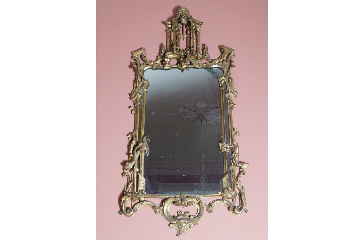 EIGHTEENTH-CENTURY PERIOD CHINESE CHIPPENDALE CARVED GILT WOOD PIER GLASS the rectangular plate with