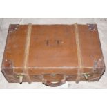 LEATHER BOUND TRAVELLING CASE Inscribed T. Trench, (Loughton)