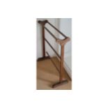 EDWARDIAN MAHOGANY TOWEL RAIL