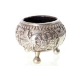 PERSIAN SILVER SALT CELLAR, CIRCA 1890 Qajar era 3 cm. high