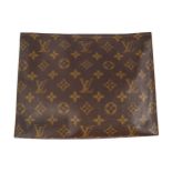 LOUIS VUITTON POUCHETTE