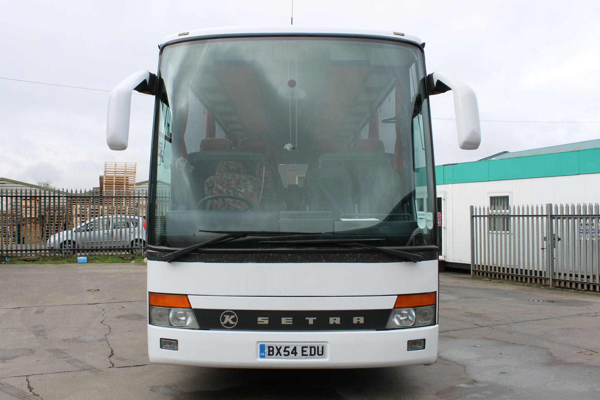 Setra S315 GT HD - BX54 EDU Mercedes 6 cylinder engine. AS Tronic gearbox. DFR 17/2/2005.